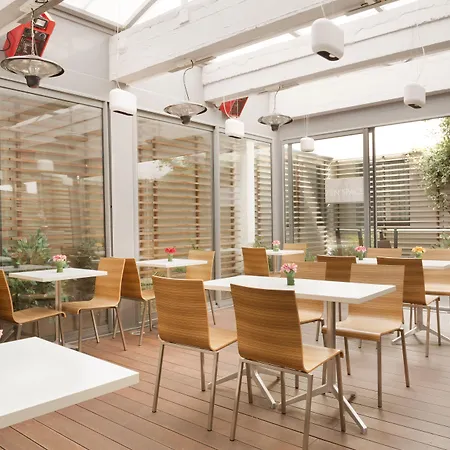 Lille City Hotel מלון ליל