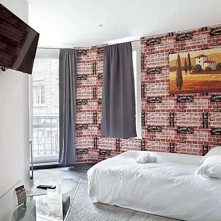 Lille City Hotel 3*