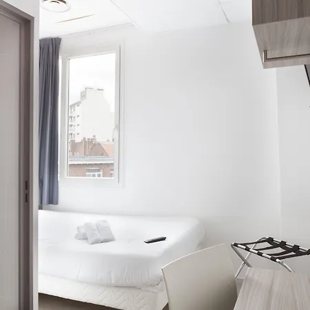 Lille City Hotel Hotell